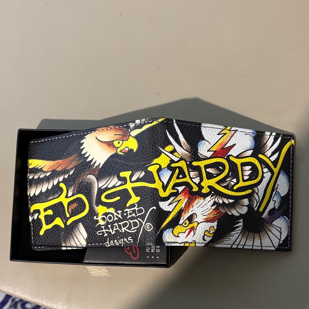 Ed Hardy Black Eagle BiFold Wallet/Valet Tray